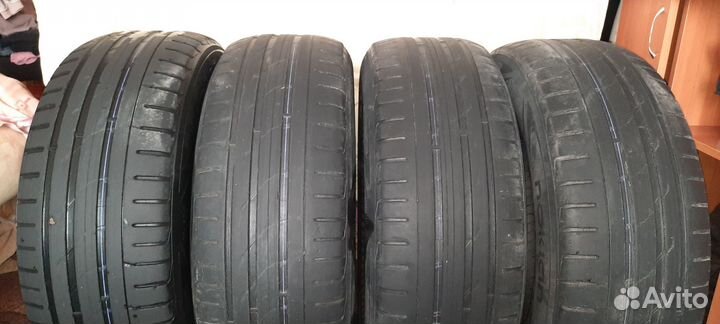 Nokian Tyres Hakka Black SUV 235/65 R17 108V