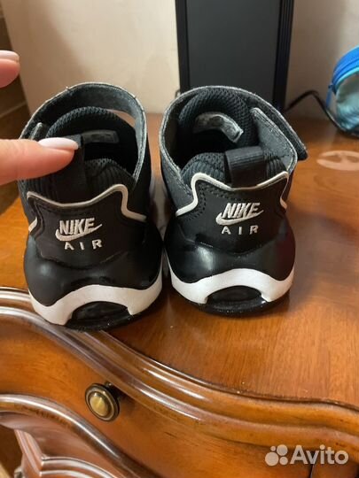 Кроссовки nike 25 оригинал 8с