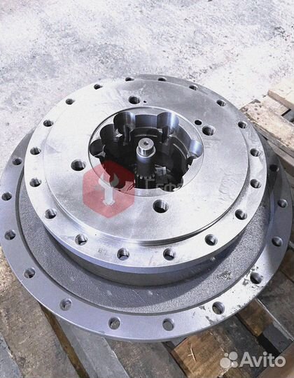 Бортовой редуктор Komatsu PC210-8 20Y-27-00500