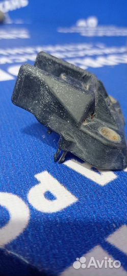 Датчик удара Toyota Rav4 кроссовер 1AZ-FE 2008