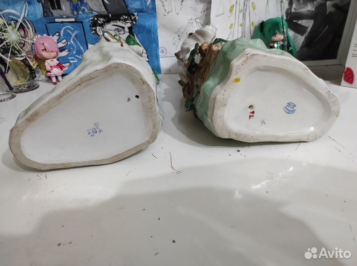 Фарфоровая статуэтка 