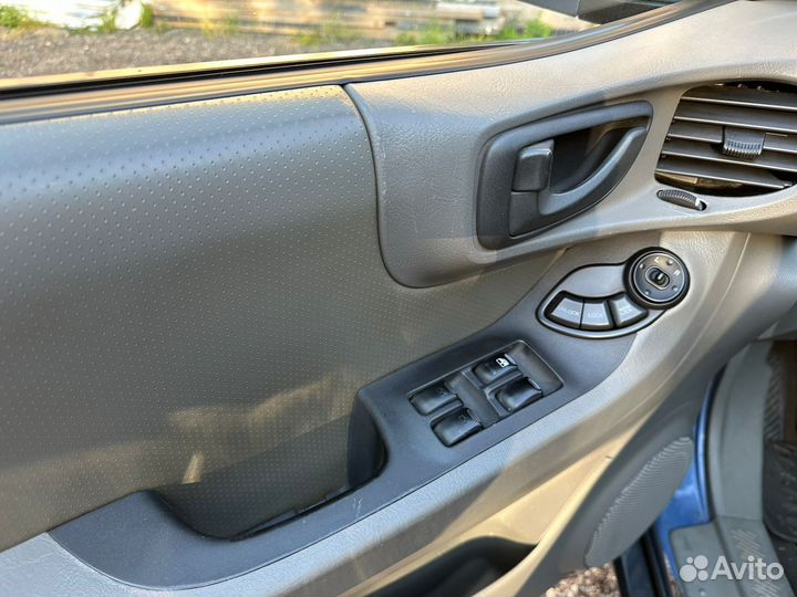 Hyundai Santa Fe 2.4 AT, 2001, 242 000 км