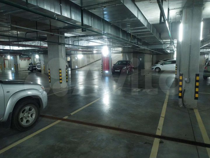 Машиноместо, 26 м²