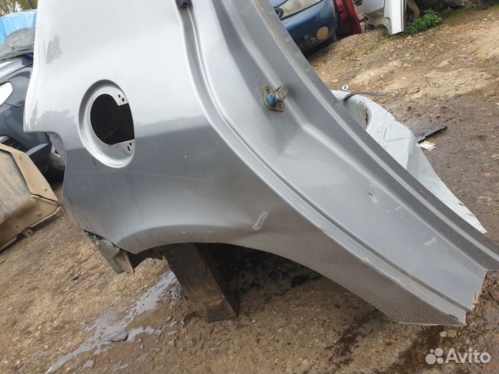 Крыло заднее правое с панелью Peugeot 307 Пежо