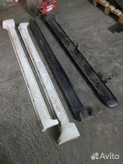 Пороги на Toyota land cruiser 200 белые