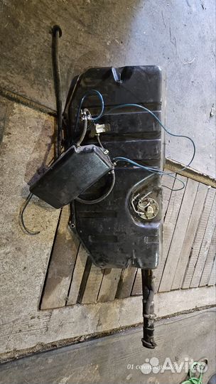 Бензобак ваз 21214
