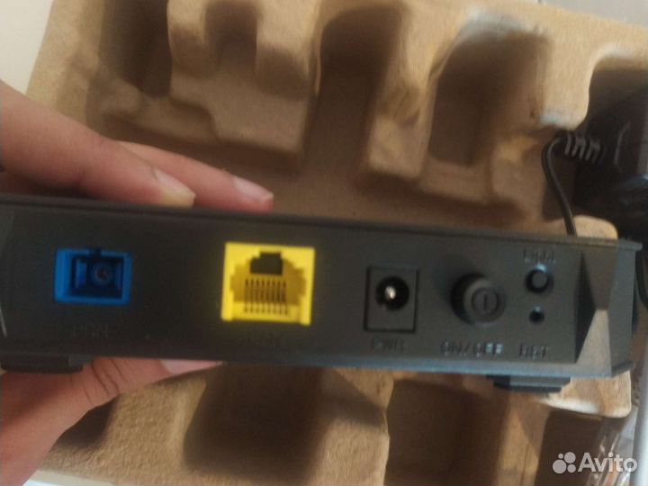 Gpon-терминал Tenda G103 + APC UPC