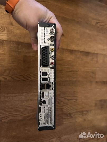 Спутниковый рессивер НТВ+ Humax vahd - 3100S