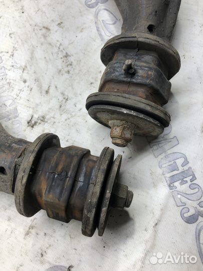 Рычаг подвески передний Honda Civic ek3