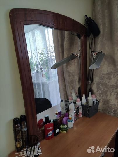 Зеркало настенное