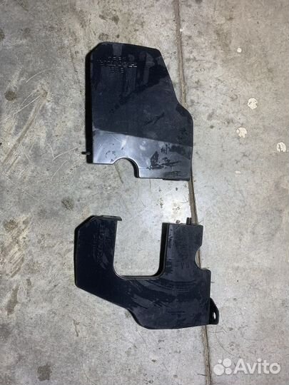 Дефлекторы радиатора (пара) Honda Odyssey RB1