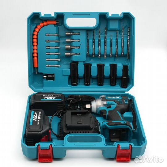 Гайковерт Makita 20v с набором