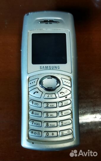 Ретро телефон Samsung c100