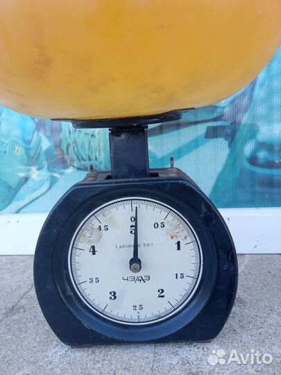 Весы кухонные с чашкой