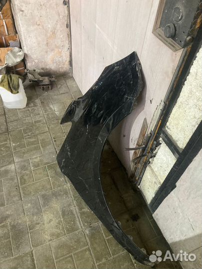 Крыло mercedes v класс