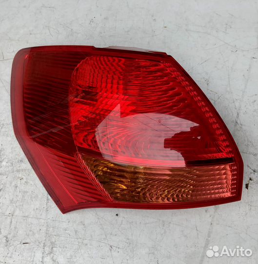 Фонарь левый задний в крыло Киа Венга Kia Venga