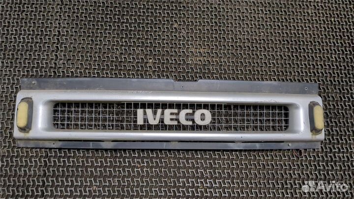 Решетка радиатора Iveco Daily 3, 2003