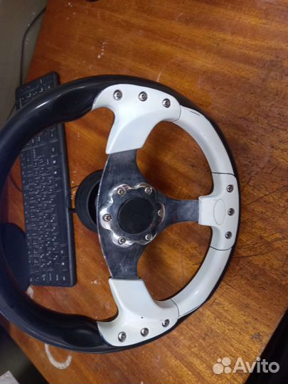 Спортивный руль LADA