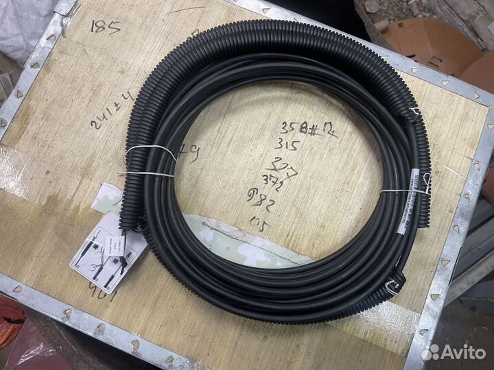 Оптический кабель Ericsson, Huber+Suhner: 50м, 10м