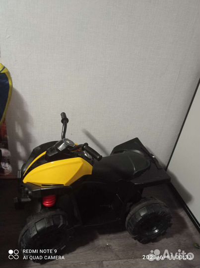 Детский квадроцикл на аккумуляторе