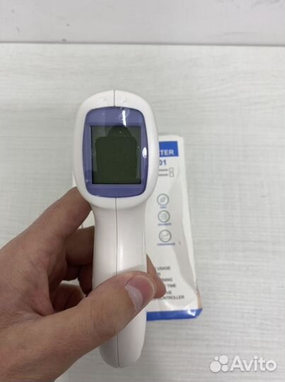 Бесконтактный градусник UX-A-01