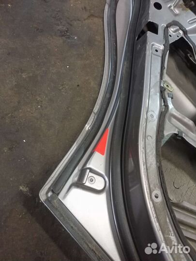 Дверь задняя левая BMW E39 523i