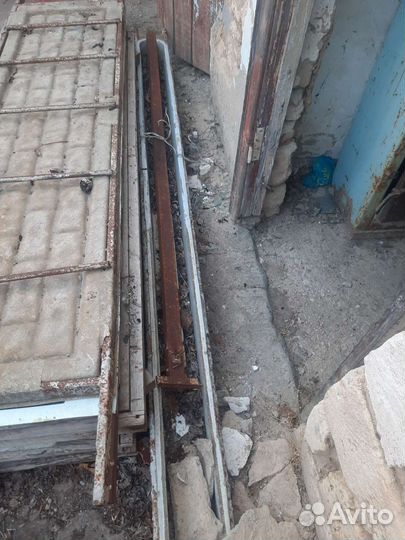 Формы для бетонных заборов