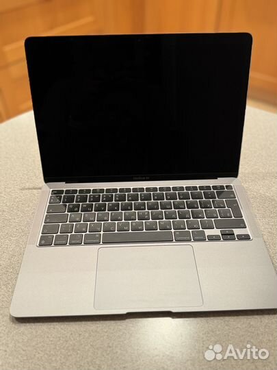 Apple macbook air 13 2020 m1 8gb 256