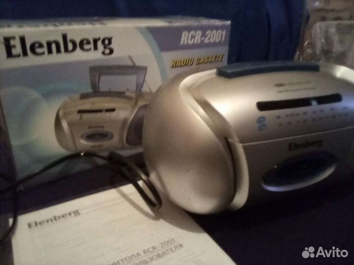 Кассетная магнитола elenberg из 2000-х