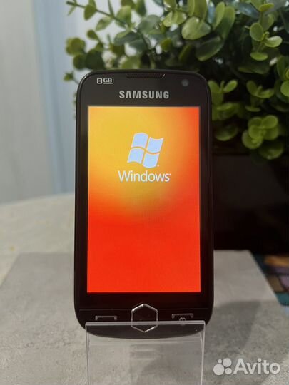 Samsung GT-I8000, 8 ГБ