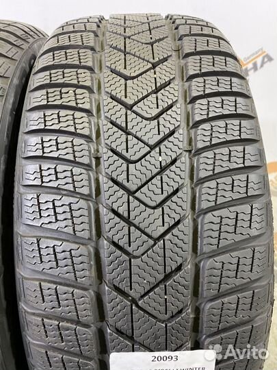 Pirelli Winter Sottozero 3 235/45 R18