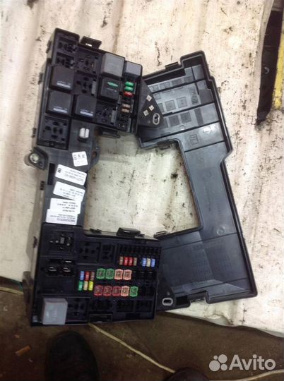 Блок предохранителей Jaguar XF, X250 (2008-2015)