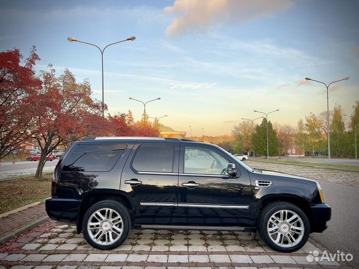 Cadillac Escalade 6.2 AT, 2012, 213 500 км