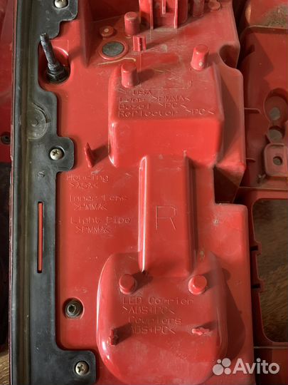 Фонарь задний Cadillac SRX