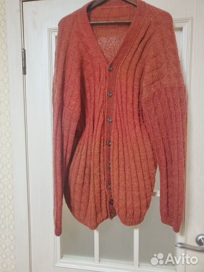 Вязанный мужской джемпер на пуговицах