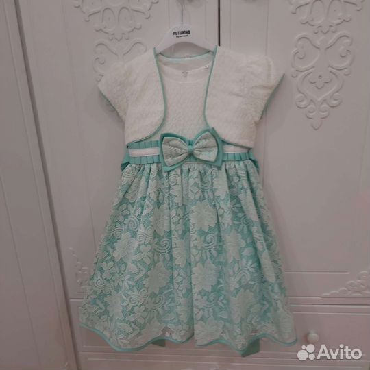 Платье для девочки бу