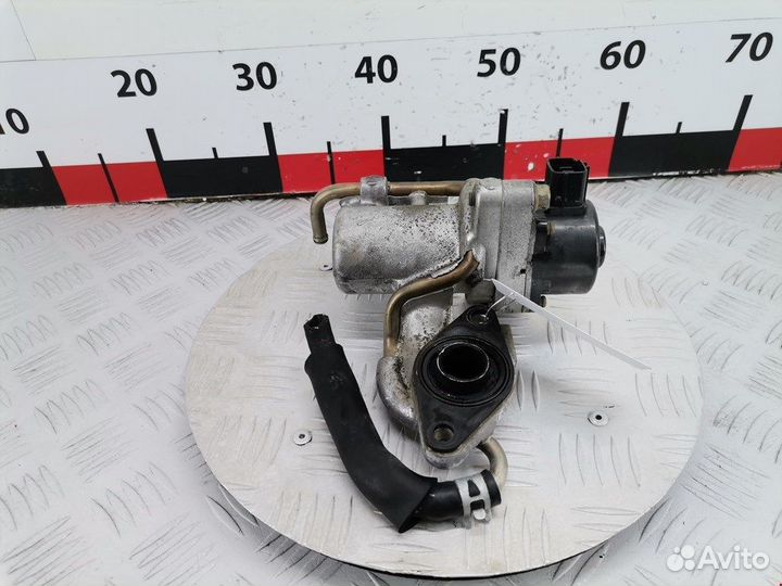 Клапан егр EGR для Mitsubishi Carisma MR560664