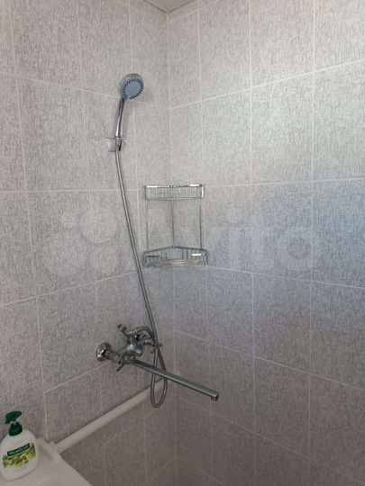 Дом 15 м² на участке 1 сот.