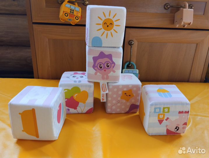 Развивающие игрушки