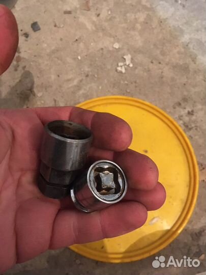 Защита дисков гайки секретки