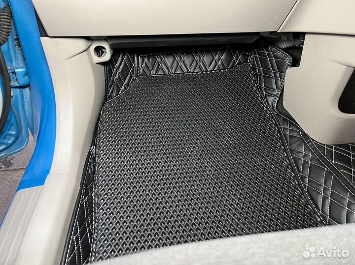 3D автомобильные коврики из экокожи 3Д