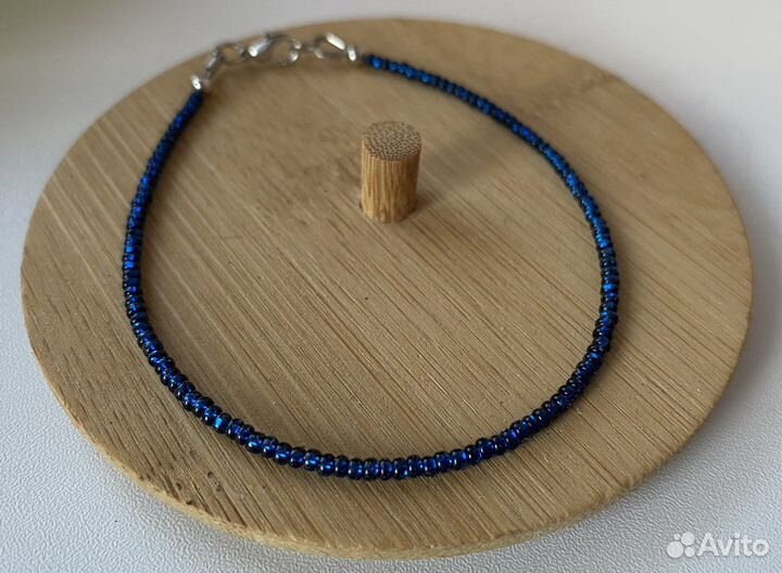 Браслет на ногу из бисера на ювелирном тросе