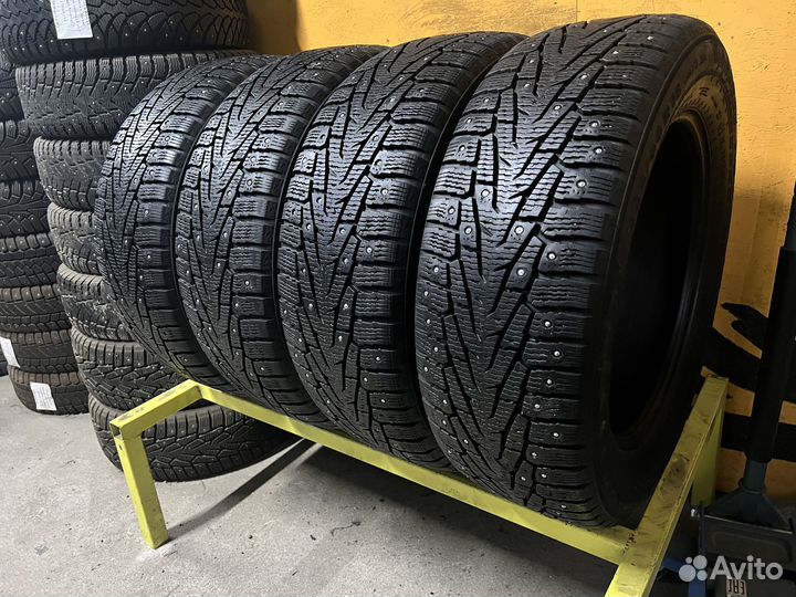 Nokian Tyres Hakkapeliitta 7 SUV 235/60 R18