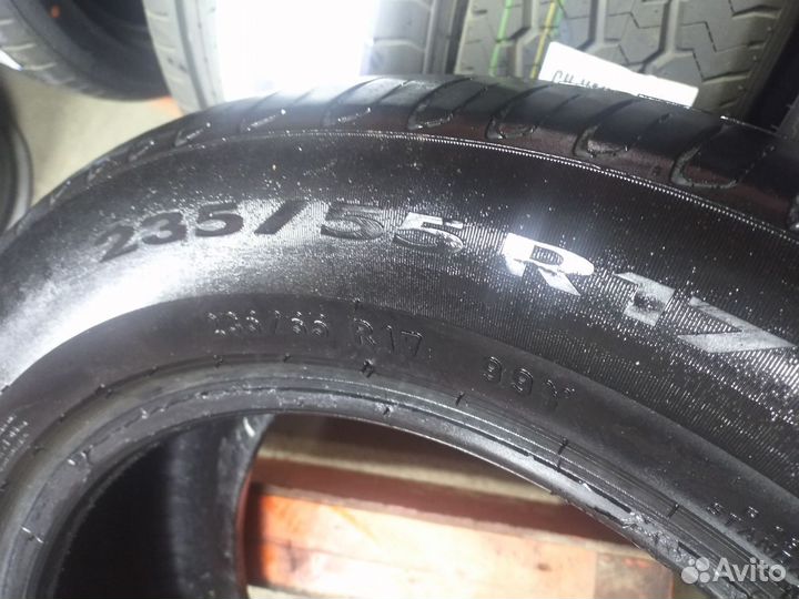 Pirelli Cinturato P7 235/55 R17