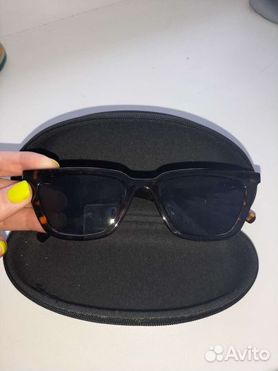 Солнцезащитные очки новые