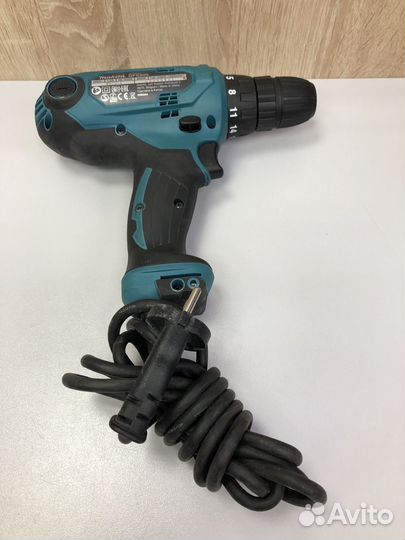 Дрель-шуруповерт сетевая Makita DF0300