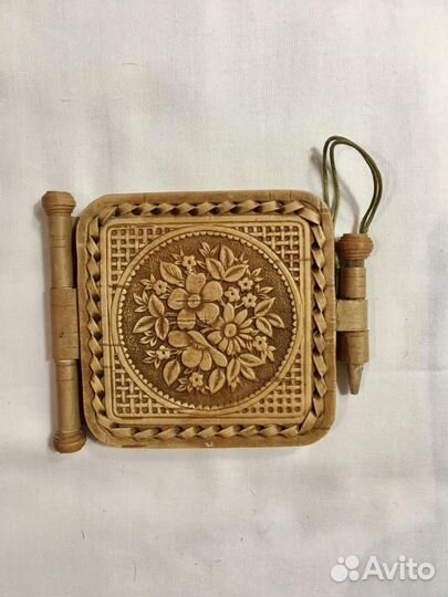 Новое зеркало из бересты карманное