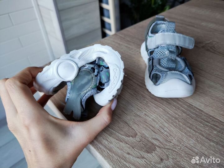 Сандалии в детский сад для мальчика 24 бу