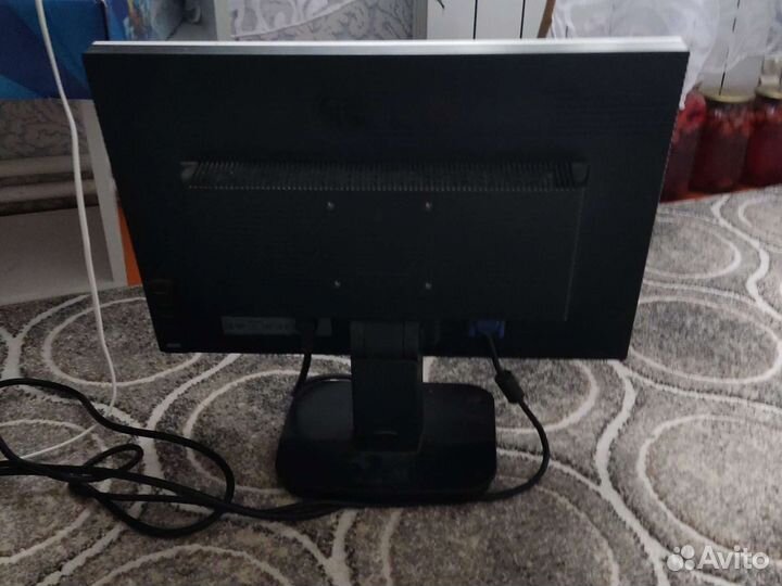 Монитор LG flatron L192WS