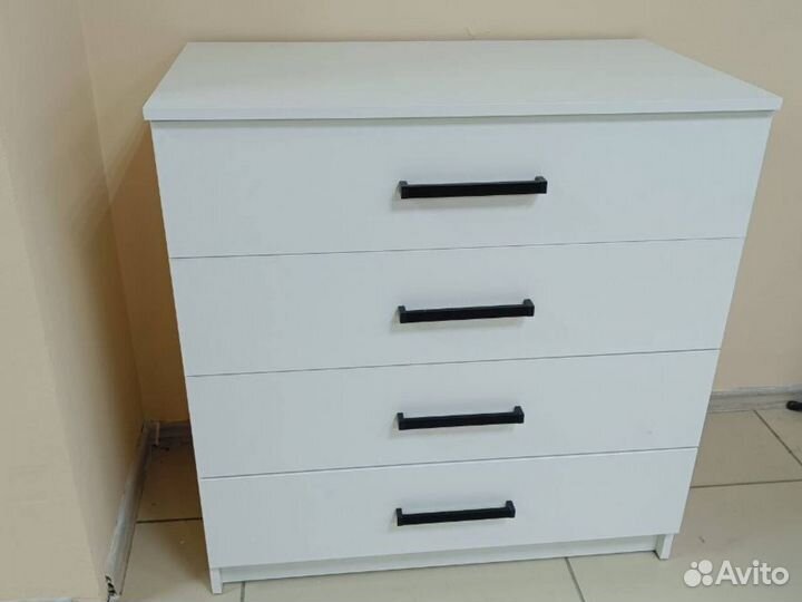 Комод в спальню